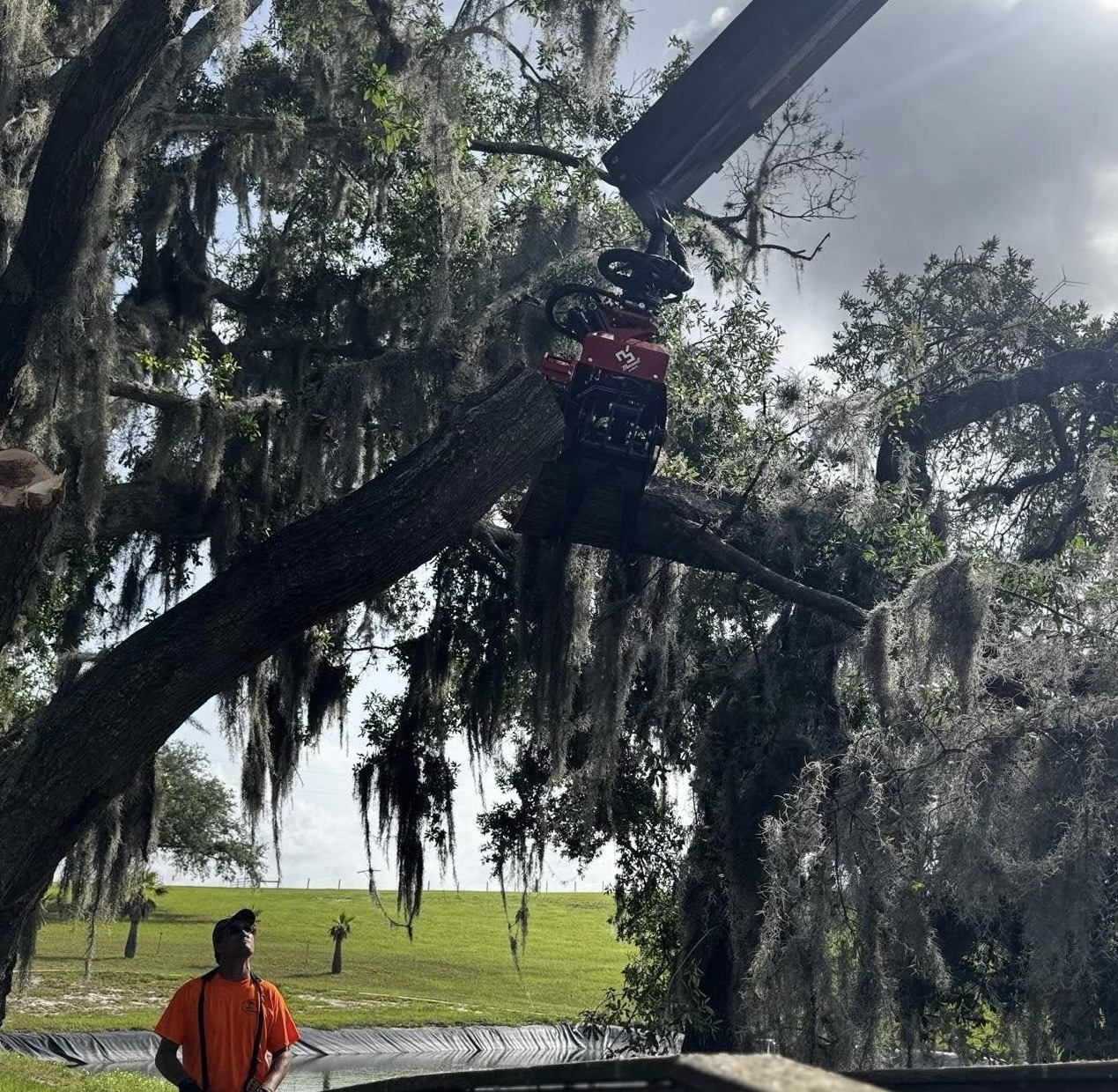 Dustys' Tree Service Controls Grappler Claw with Remote